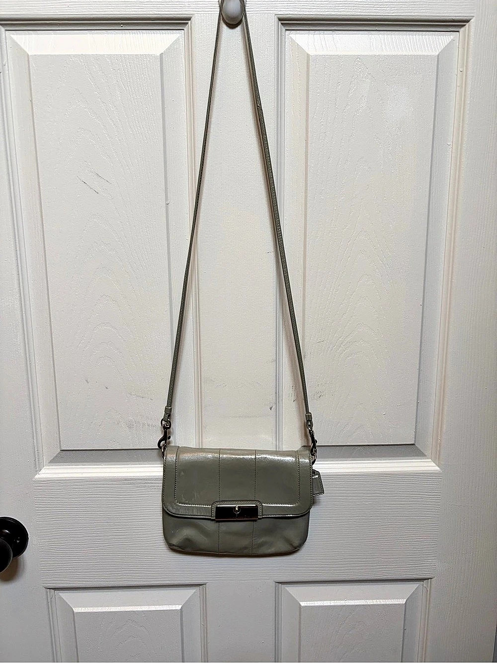 Coach Kristin Patent Leather crossbody clutch/bag